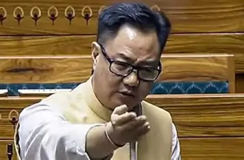 “Is It a Benefit to Be Called Pakistani Every Day ”: Owaisi Slams Rijiju’s remark on minority welfare!