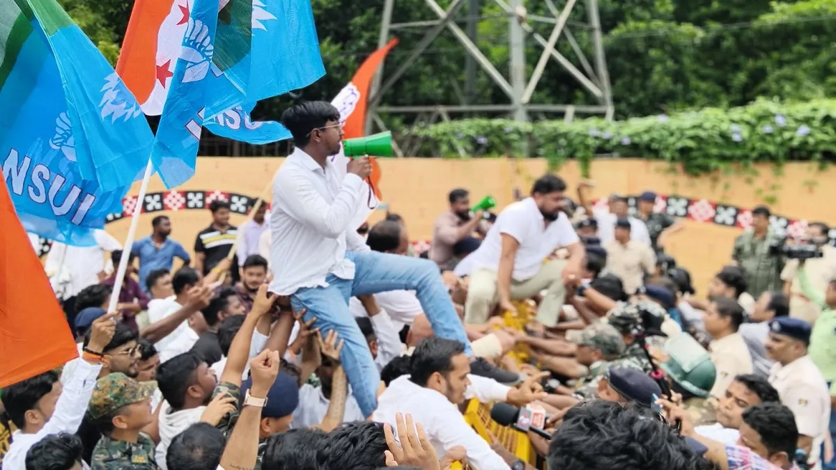 Odisha student’s self‑immolation sparks statewide protests and political backlash!