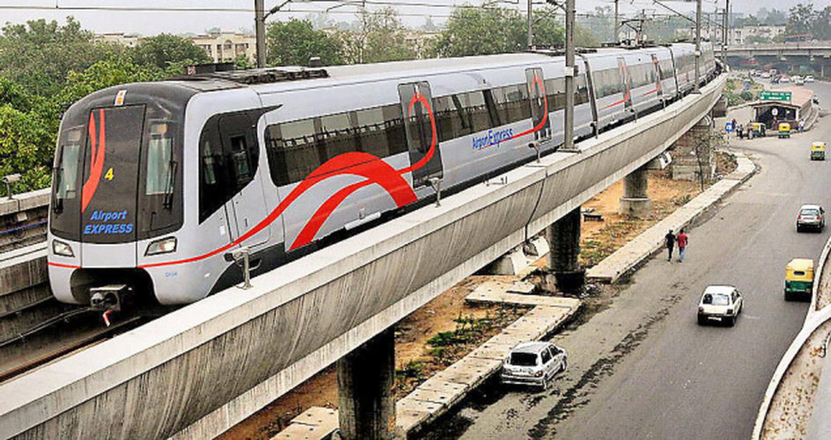 Less than 1 hour from airport to railway? Delhi Metro makes it real!
