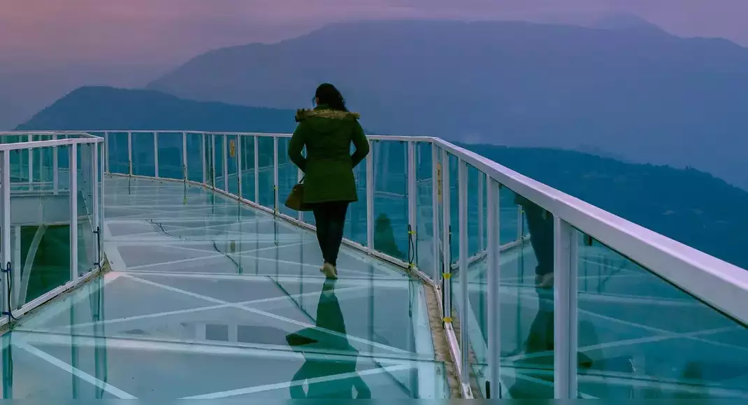 Explore the six best Glass bridges in India!