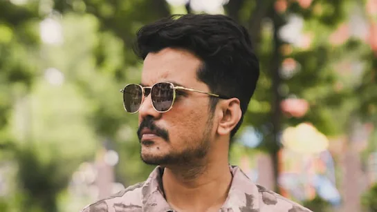 Panchayat star Aasif Khan reveals shocking truth behind health crisis!