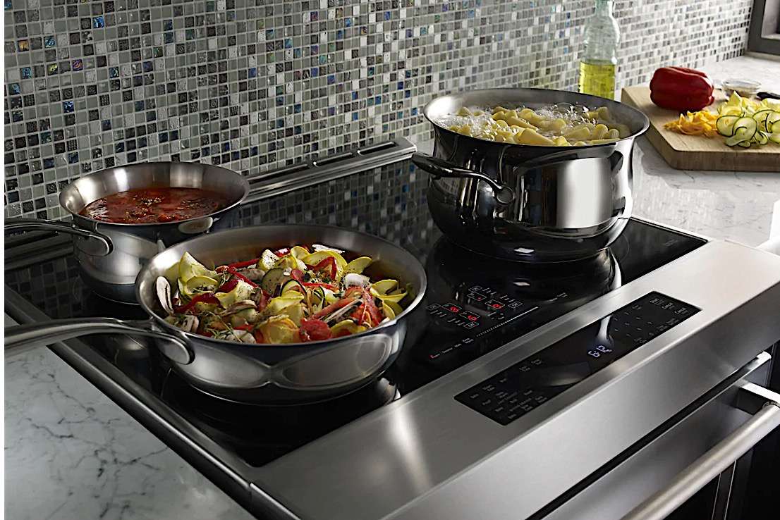 Women cooking with wood or kerosene face hidden risk of memory loss, says study