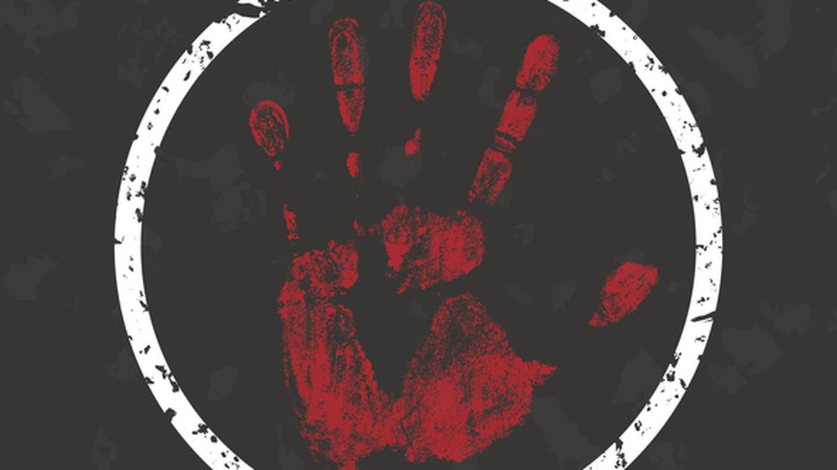 Pune rape case: Police say woman staged selfie, wrote threat herself!