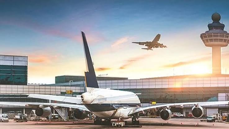 Airport authority opens 976 junior executive applications tomorrow!