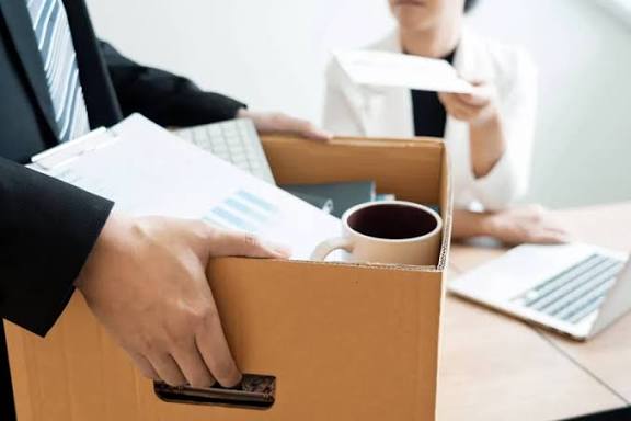 Forever Layoffs Turning Workplaces Into Waiting Rooms!