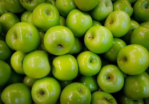 Why green apples are a powerhouse for your gut, heart, and skin