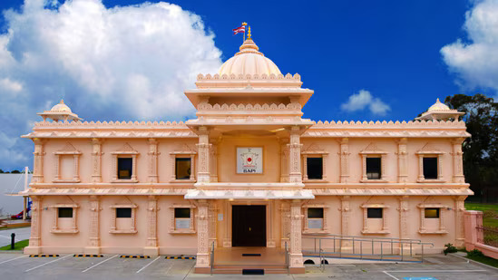 A chilling message was left outside an Indian temple in Australia. Here’s what it said.