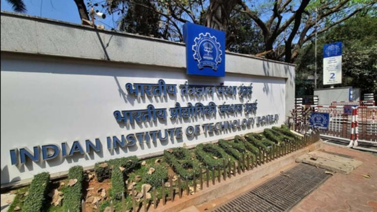 Fake Student at IIT‑Bombay