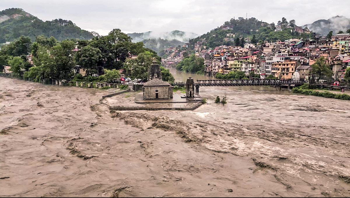 85 dead in Himachal due to Rains, landslides, accidents!