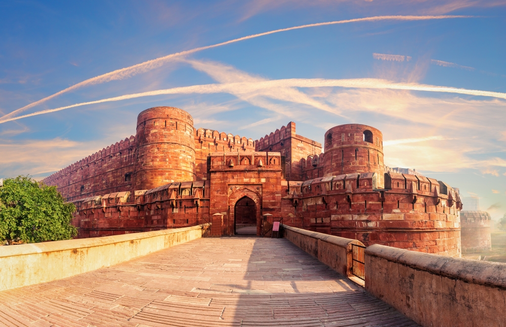 India sees record 56 lakh foreign tourist arrivals till August 2025…!